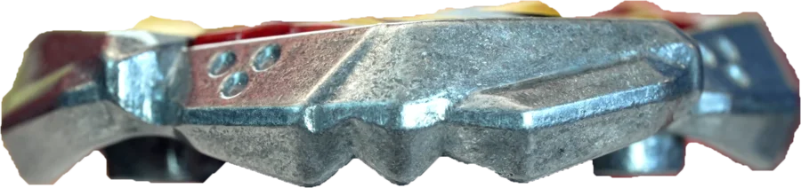 Fang — Lateral
